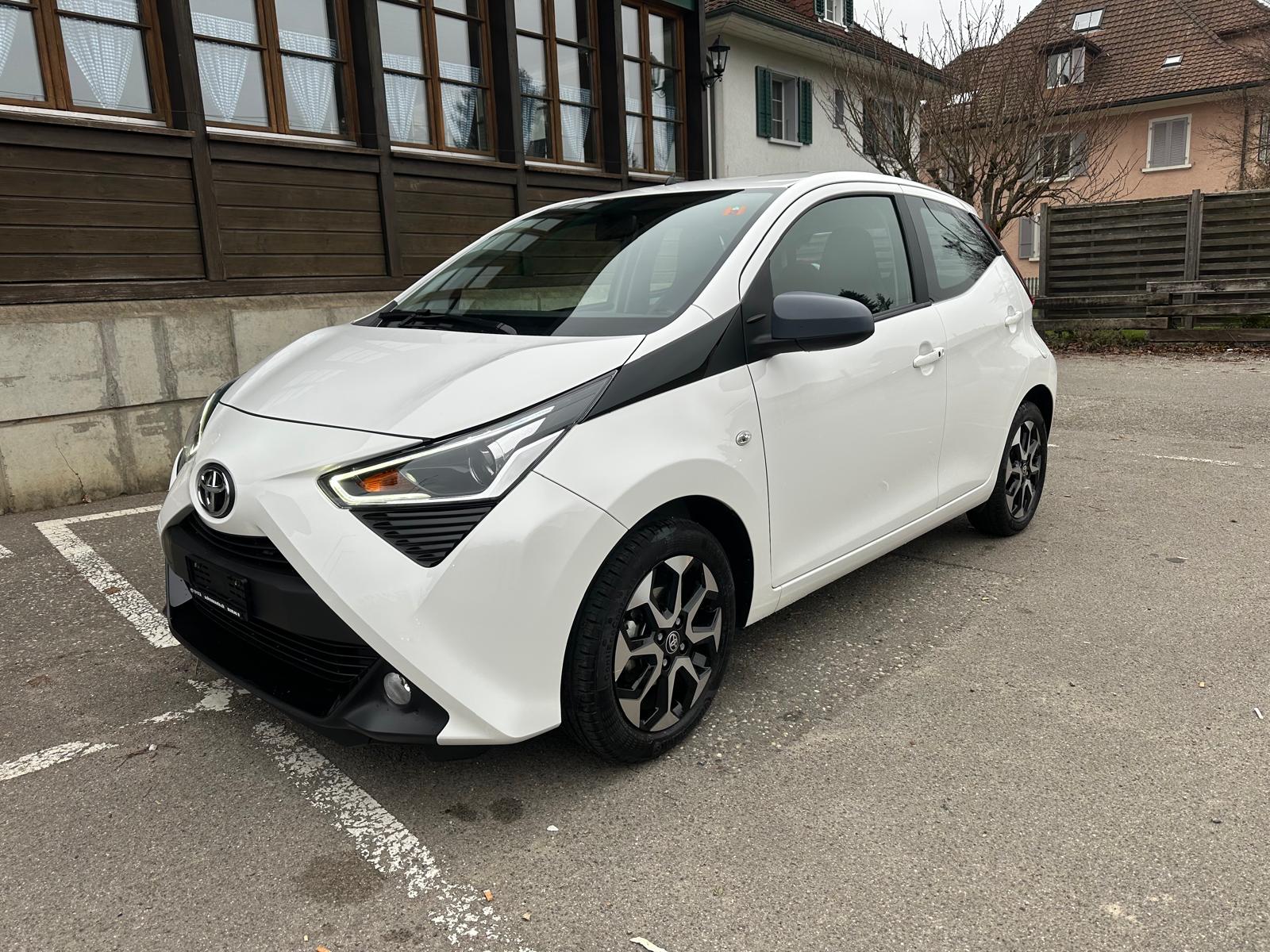 TOYOTA Aygo 1.0 VVT-i Trend-image-1