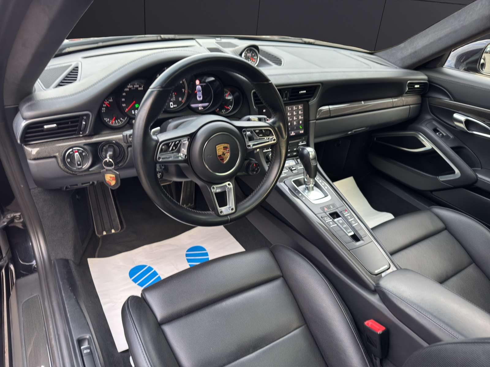 PORSCHE 911 Turbo S PDK 991.2-image-11