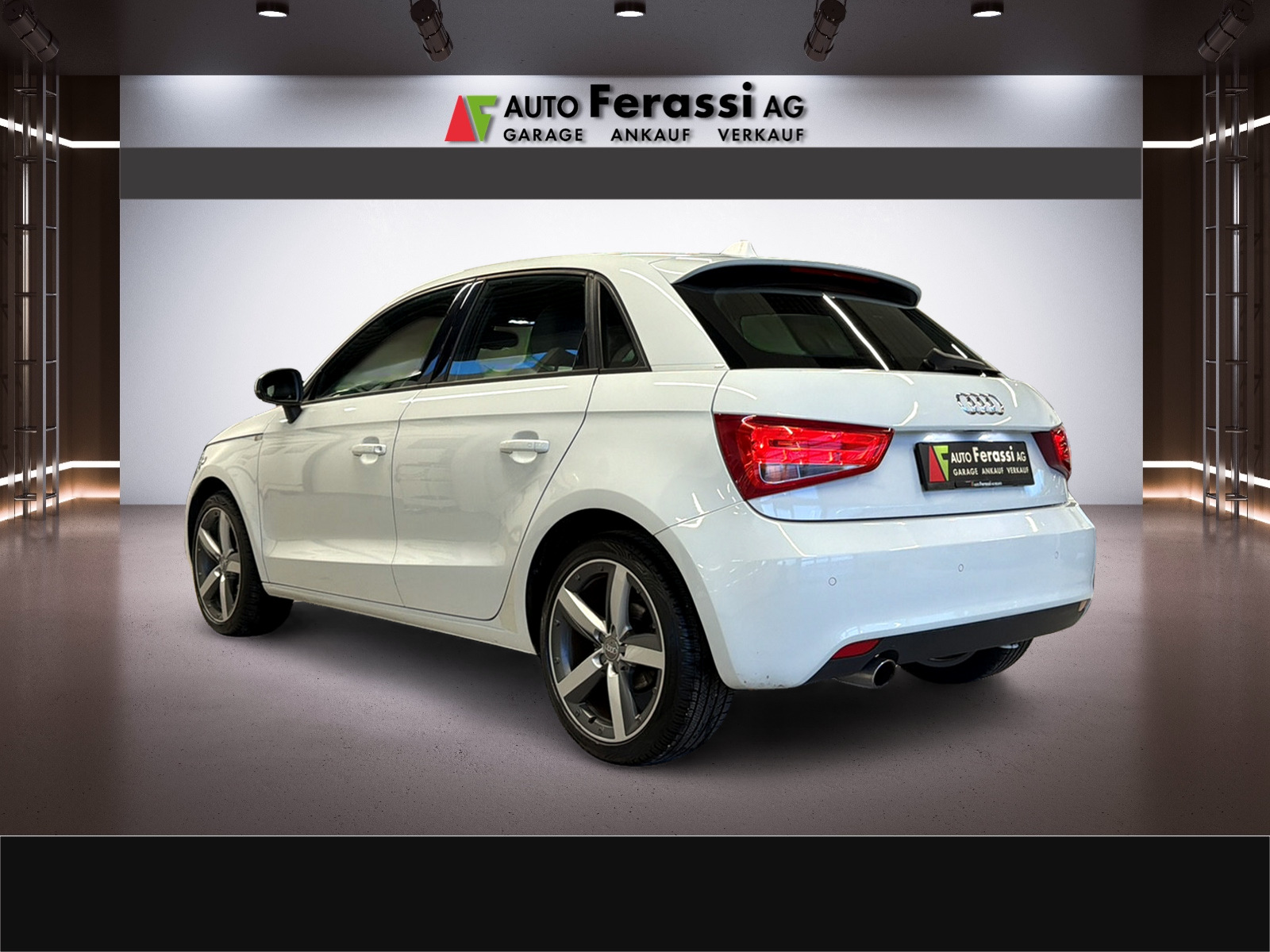 AUDI A1 Sportback 1.6 TDI Ambition DSG-image-3