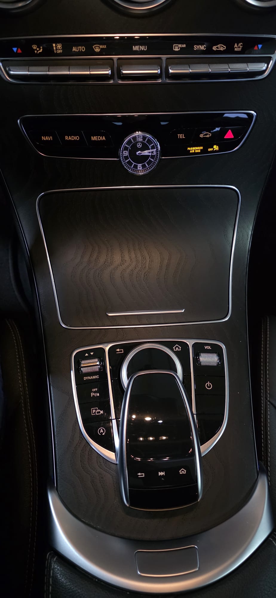 MERCEDES-BENZ C 220 d Swiss Star AMG Line 4M 9G-Tronic *CH FAHRZEUG*Panoramadach*-image-17