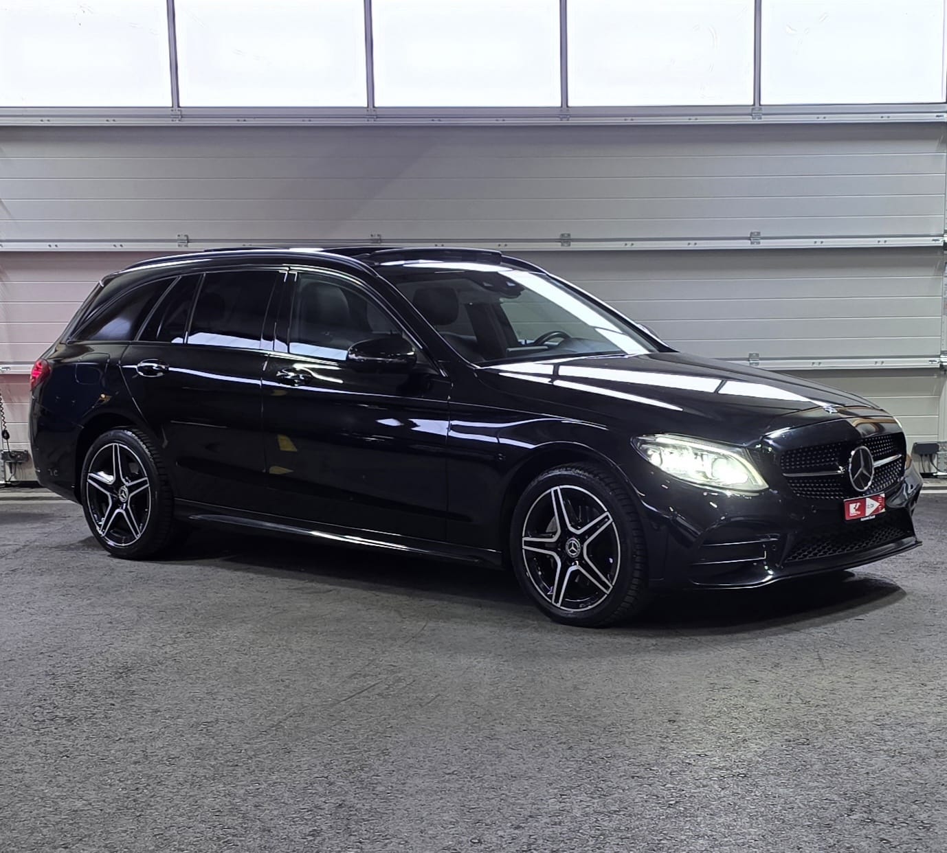 MERCEDES-BENZ C 220 d Swiss Star AMG Line 4M 9G-Tronic *CH FAHRZEUG*Panoramadach*-image-6