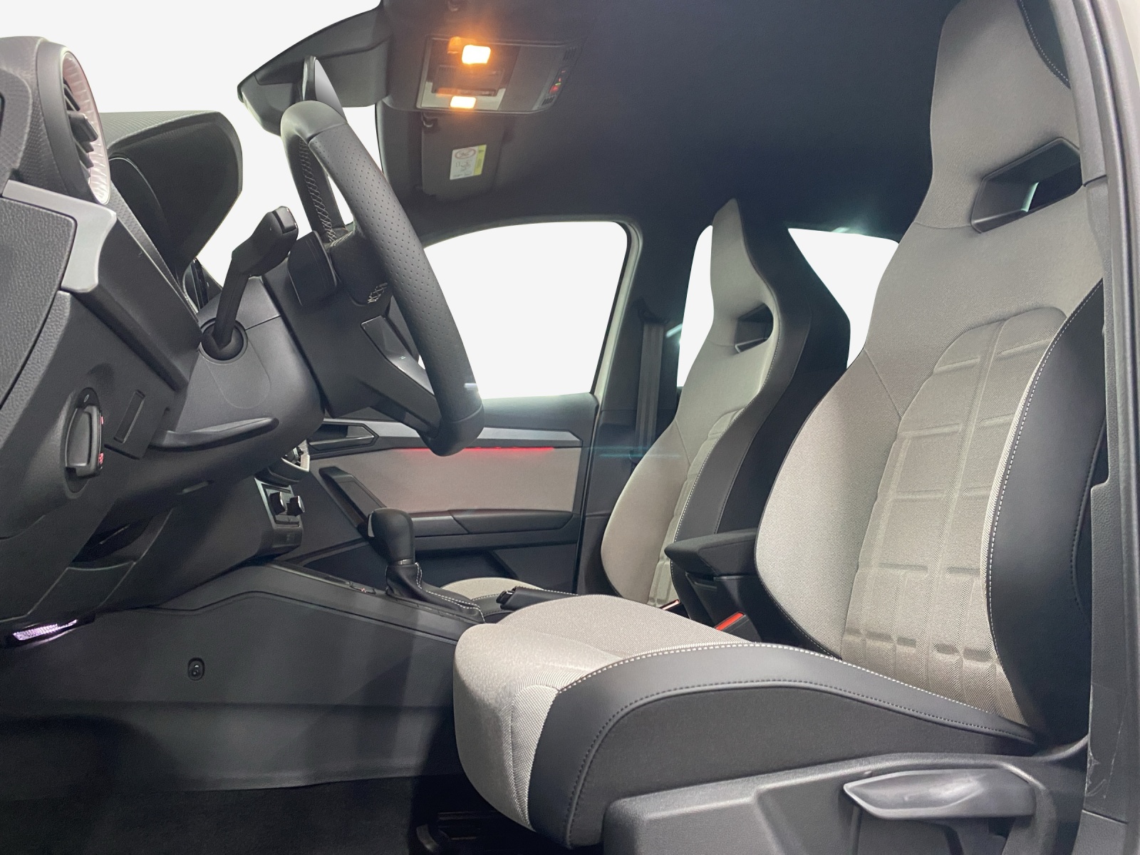 SEAT Arona 1.0 TSI Eco FR DSG-image-7