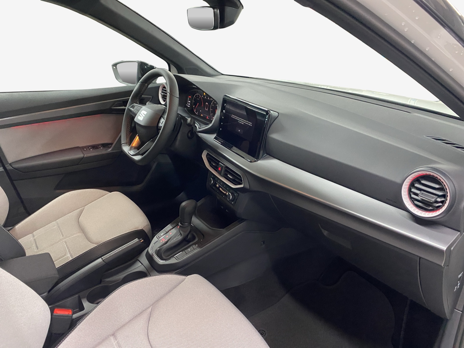 SEAT Arona 1.0 TSI Eco FR DSG-image-13
