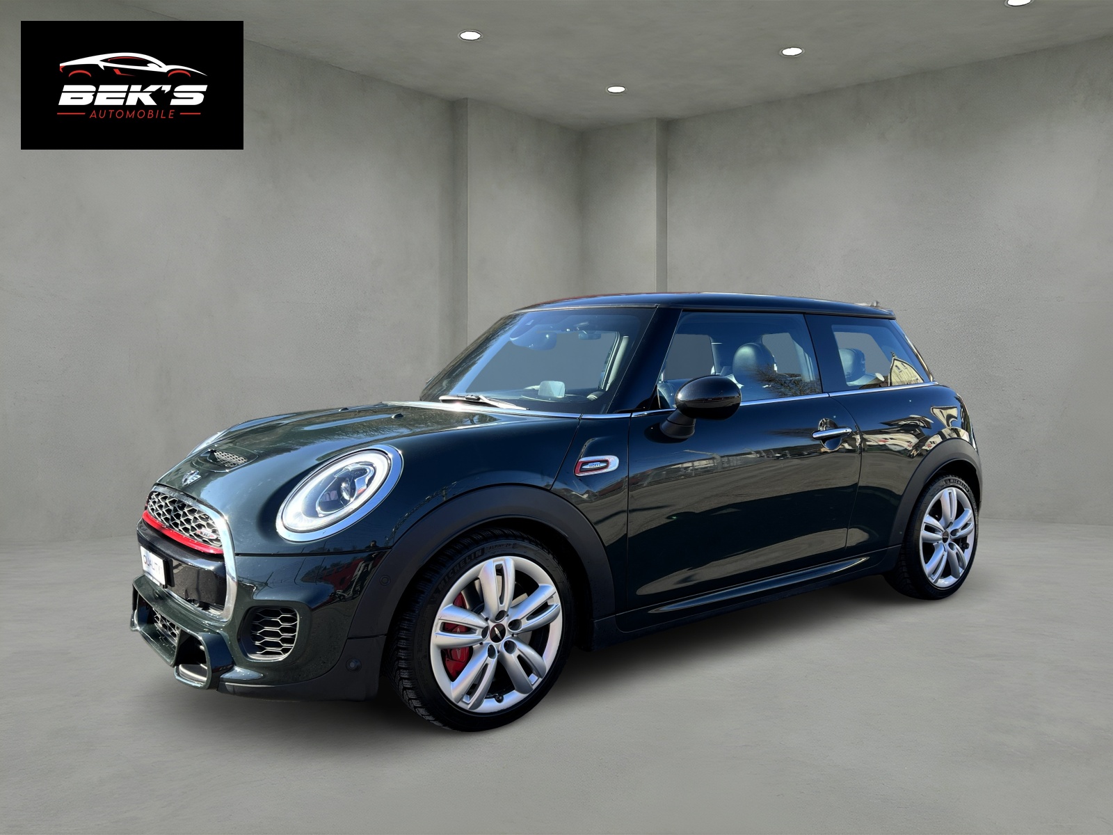 MINI Cooper John Cooper Works Steptronic-image-8