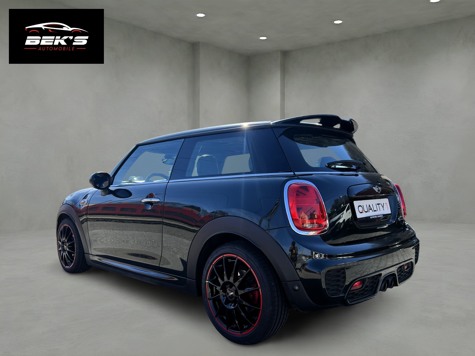 MINI Cooper John Cooper Works Steptronic-image-2