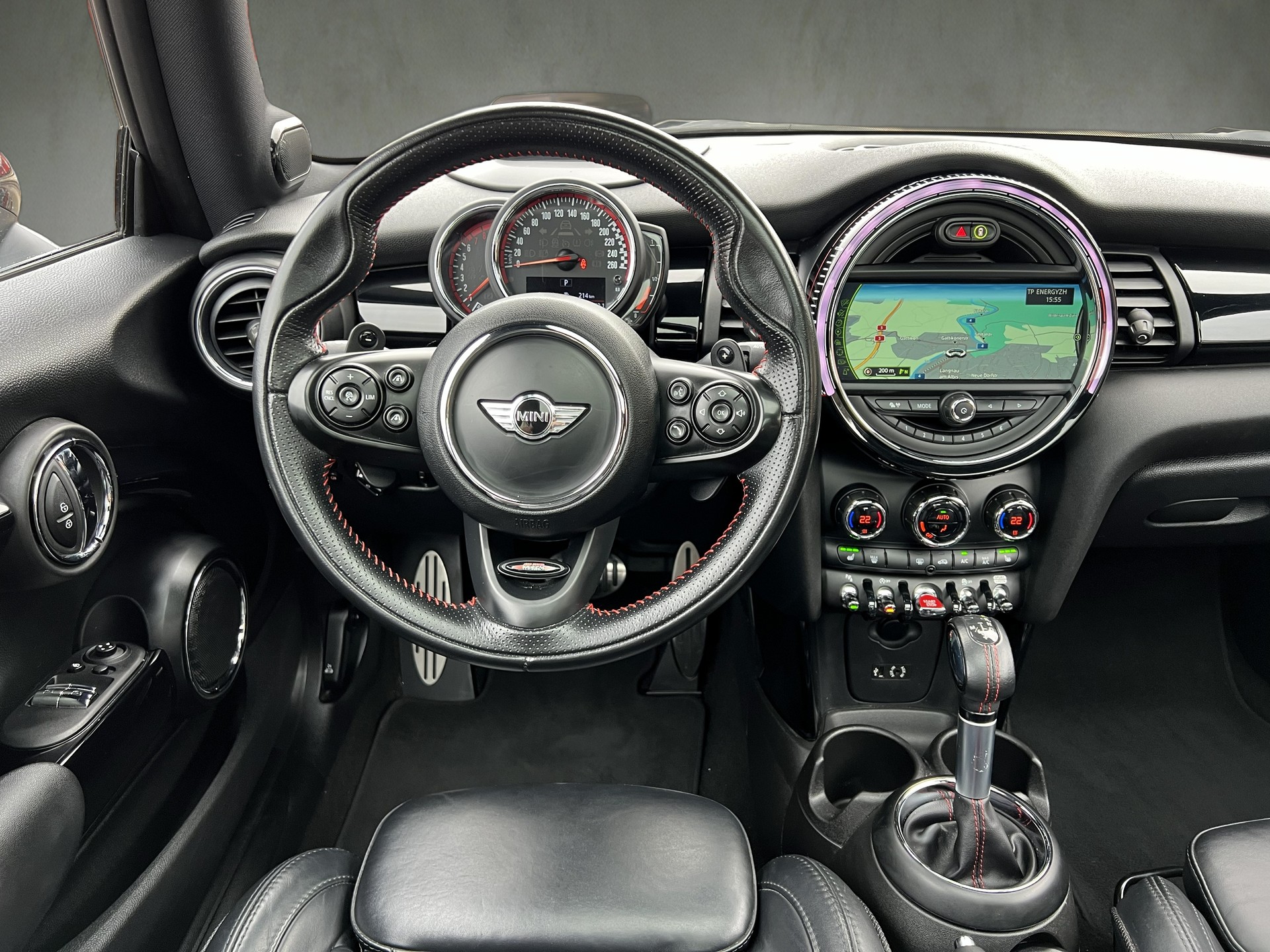 MINI Cooper John Cooper Works Steptronic-image-29