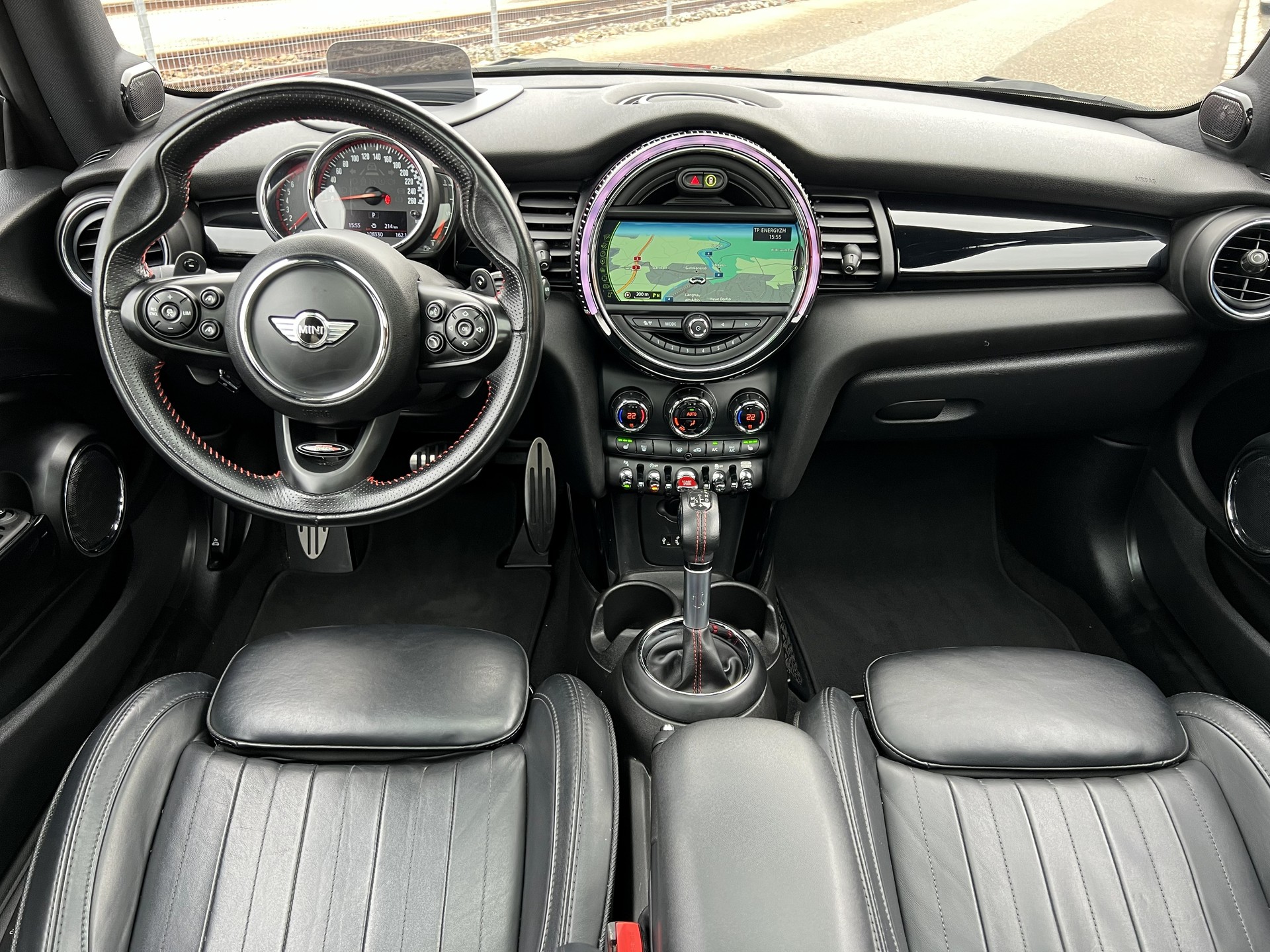 MINI Cooper John Cooper Works Steptronic-image-30