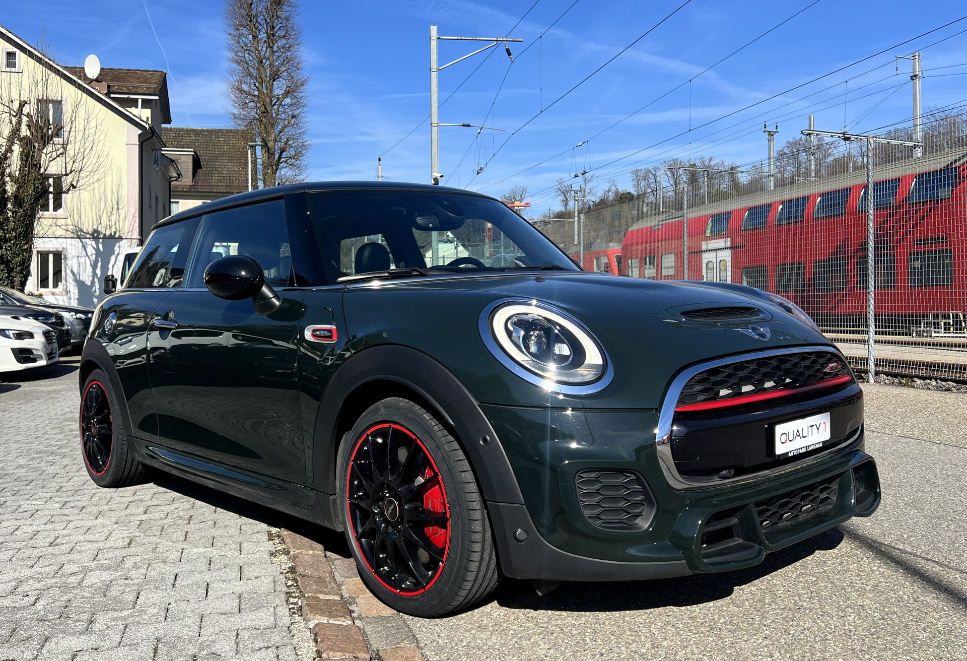MINI Cooper John Cooper Works Steptronic-image-4