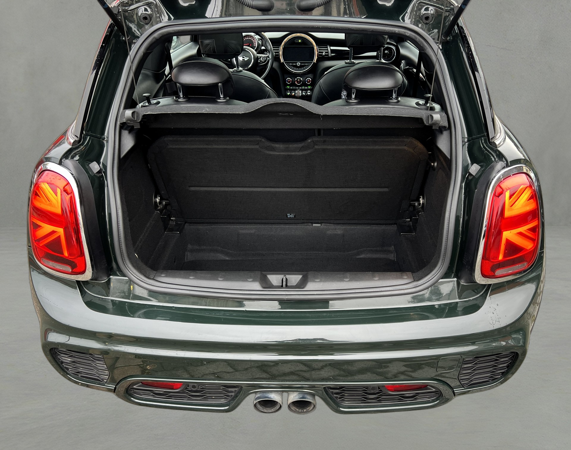 MINI Cooper John Cooper Works Steptronic-image-16
