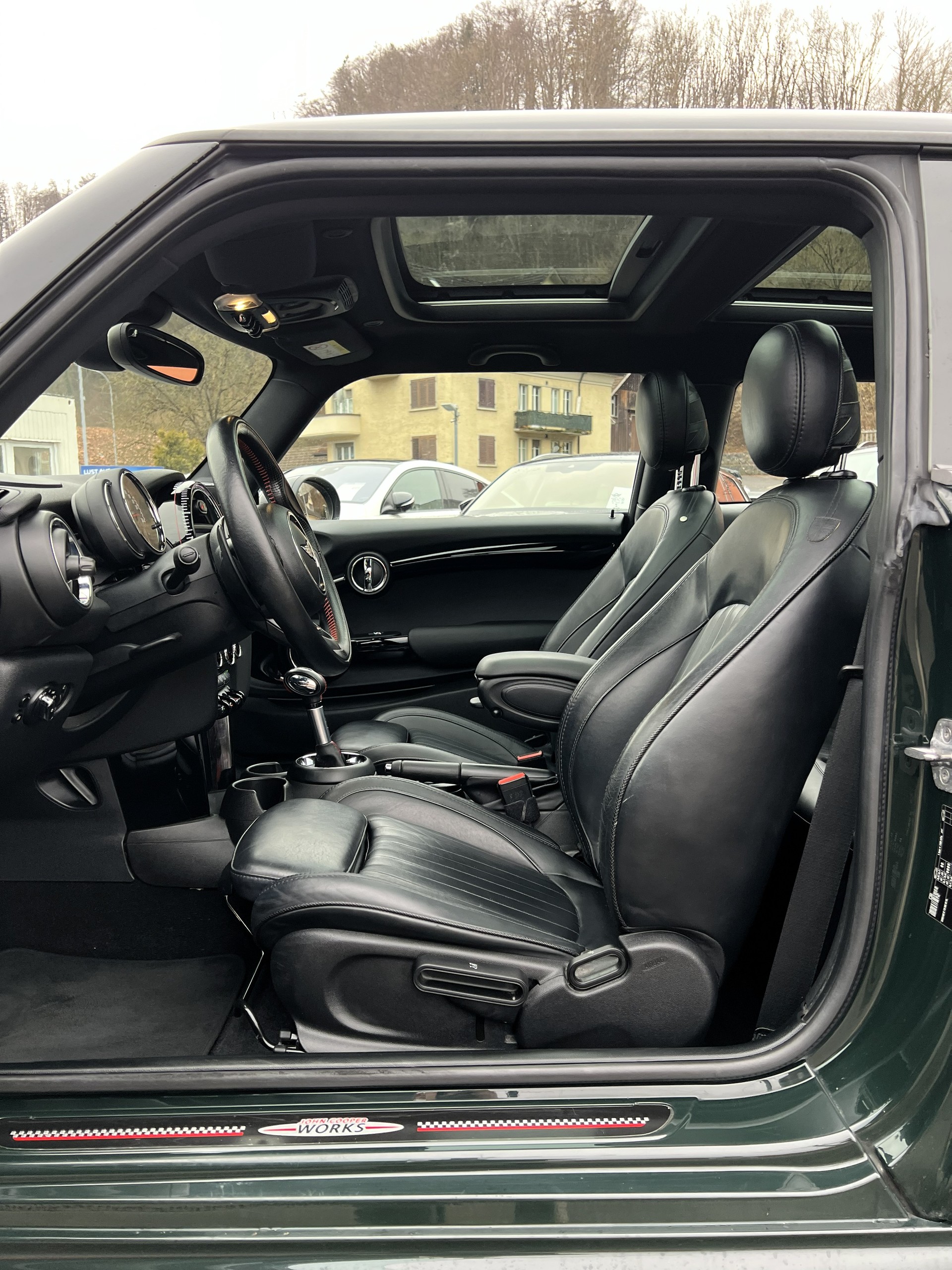 MINI Cooper John Cooper Works Steptronic-image-22