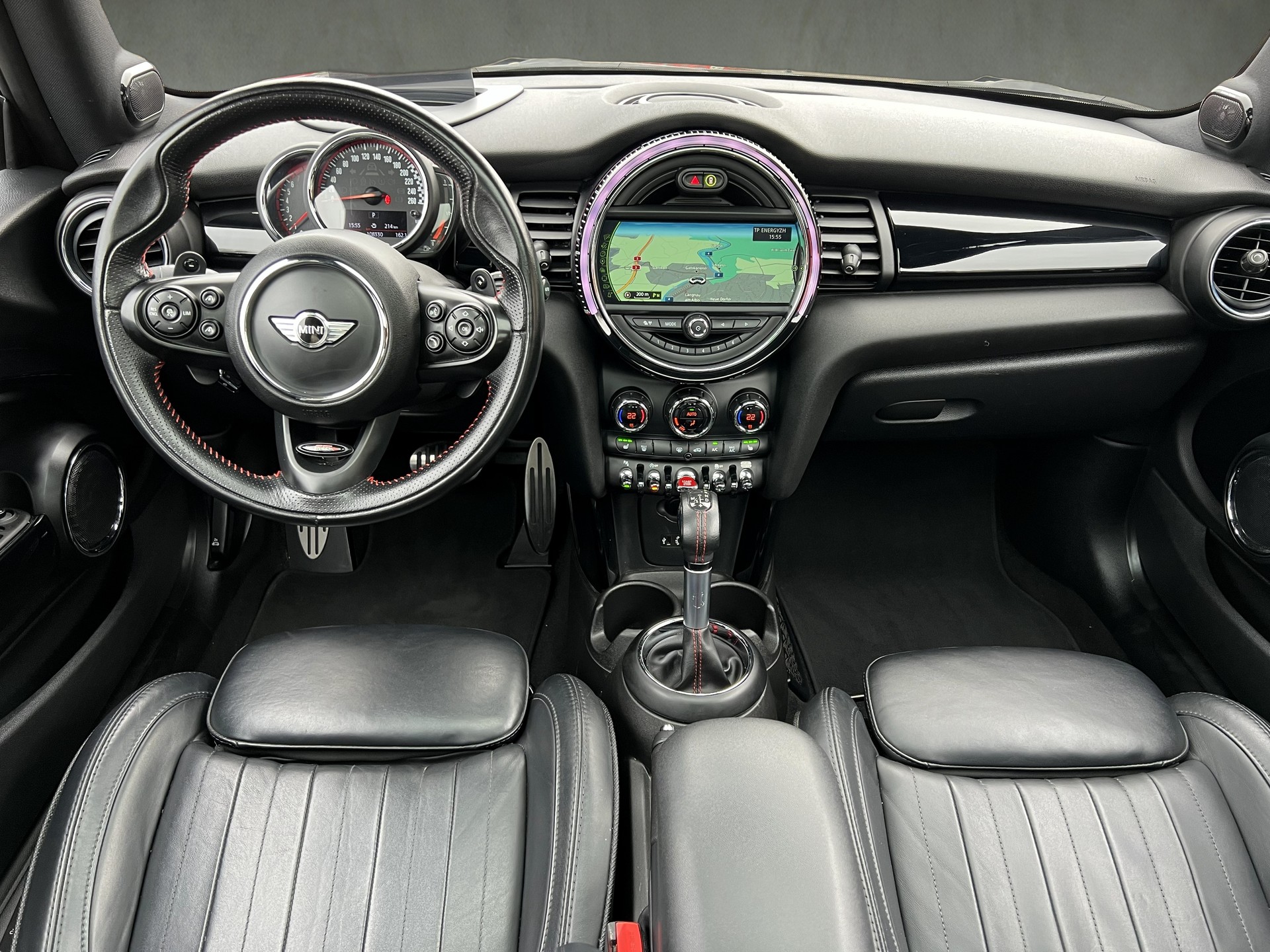 MINI Cooper John Cooper Works Steptronic-image-30