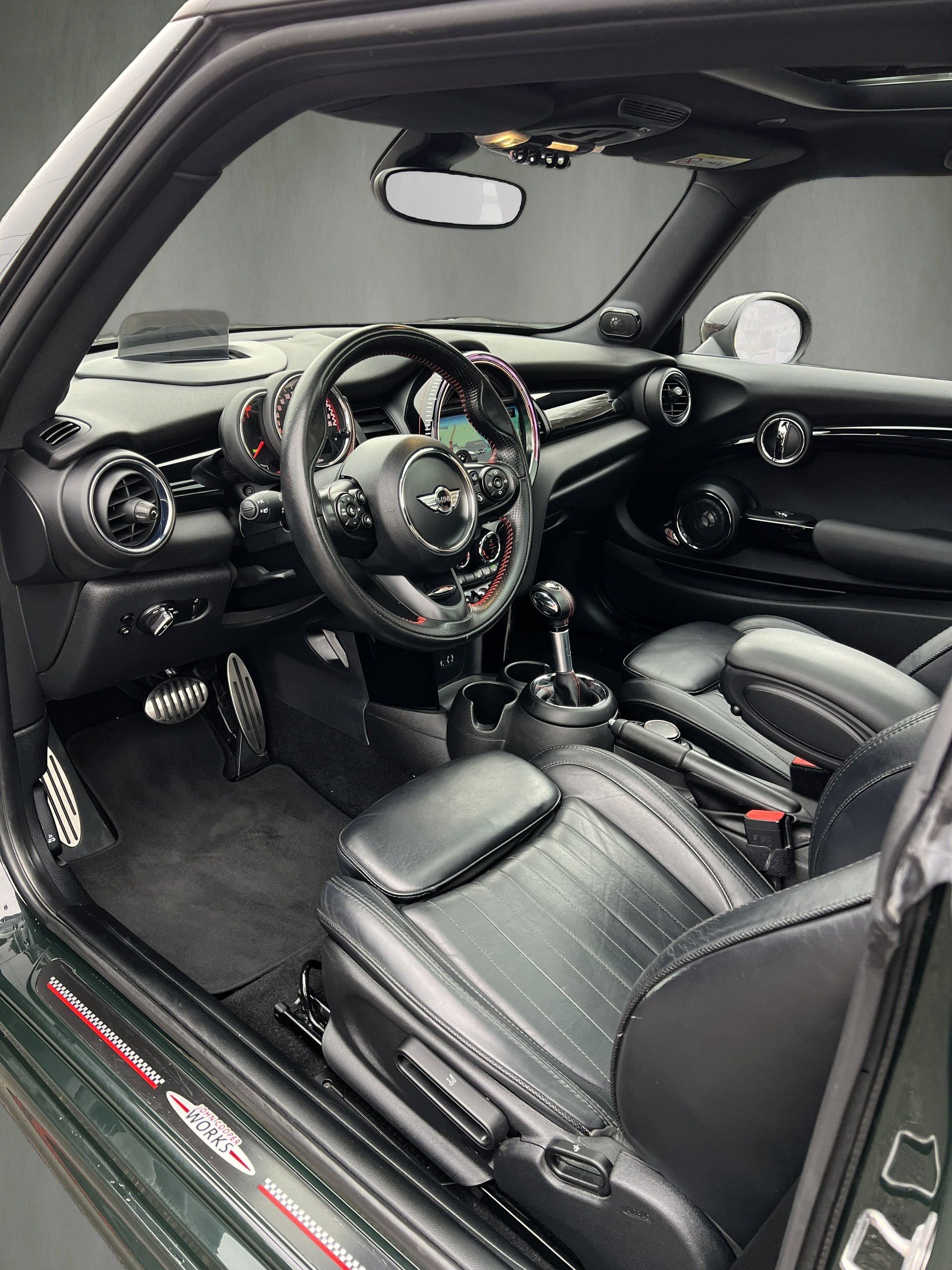 MINI Cooper John Cooper Works Steptronic-image-20