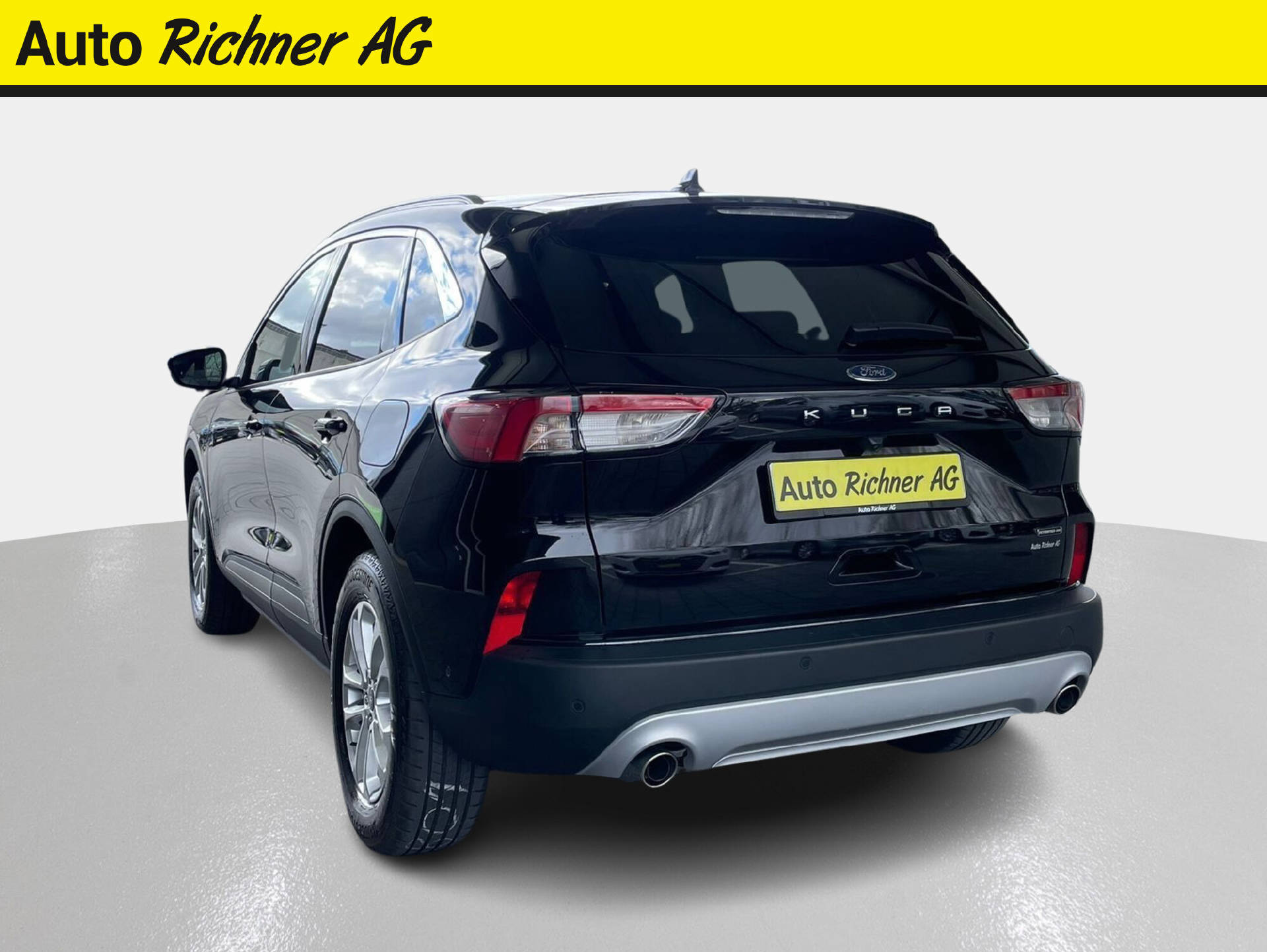FORD Kuga 2.5 Hybrid Titanium X 4x4-image-4