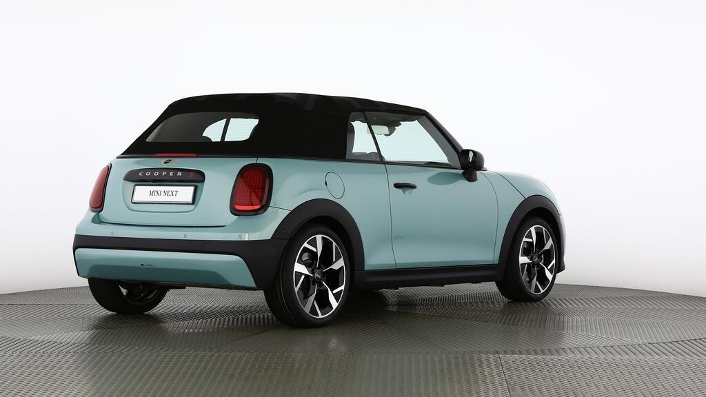MINI Cooper S Cabrio-image-3