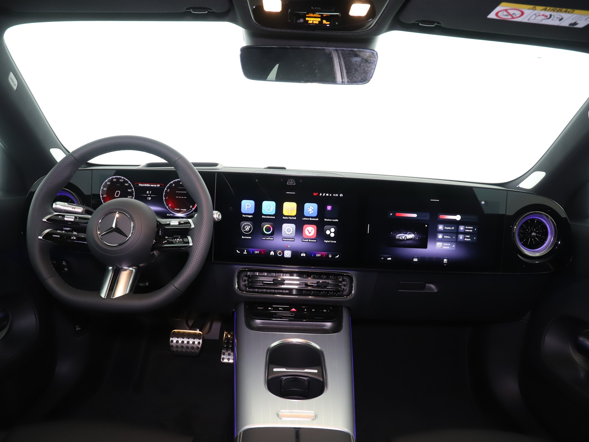 MERCEDES-BENZ CLA 220 8G-DCT 4Matic-image-13