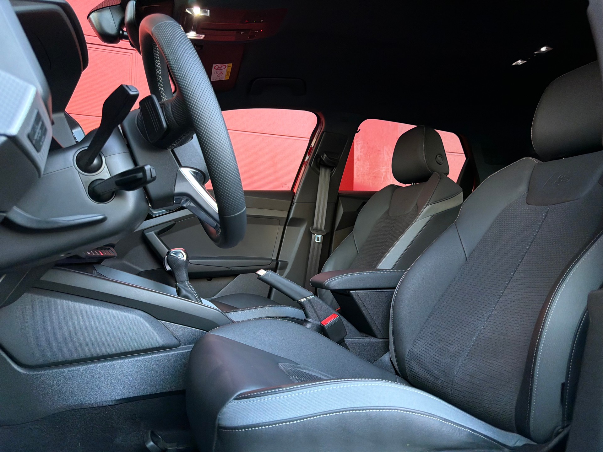 AUDI A1 Sportback 30 TFSI S Line S-tronic-image-12