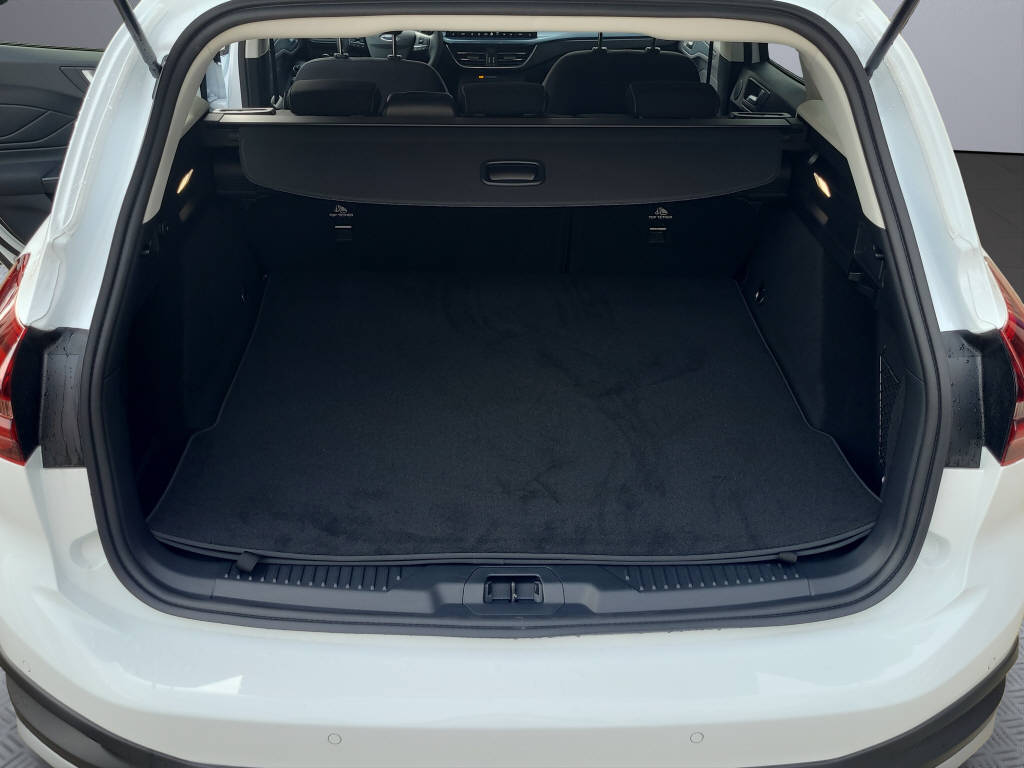 FORD Focus Station Wagon 1.0i EcoB 155 PS Active-image-14