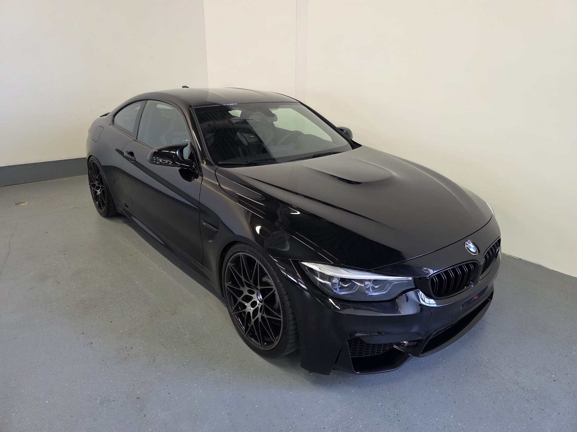 BMW M4 Coupé Competition DKG-image-1