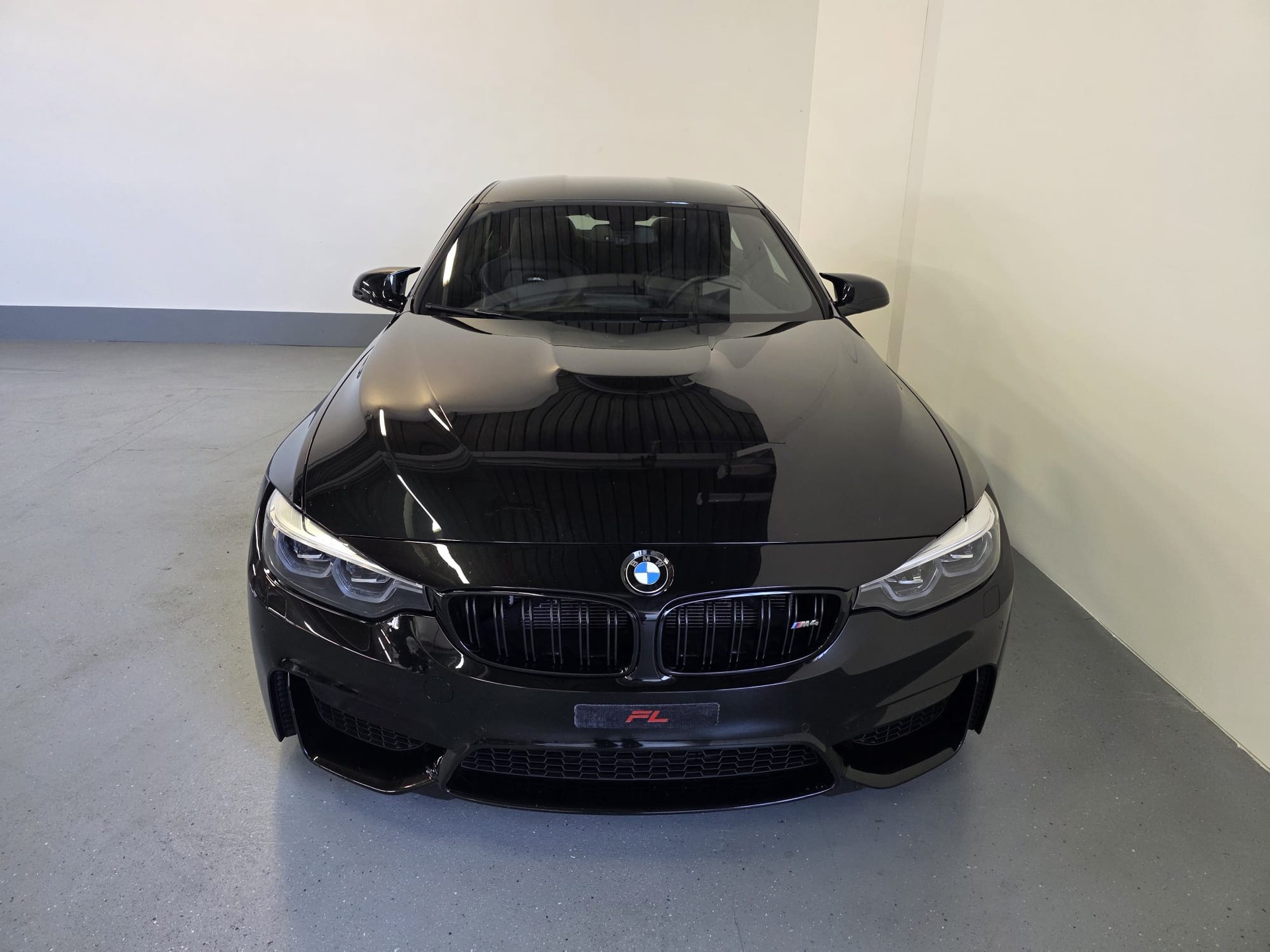 BMW M4 Coupé Competition DKG-image-4