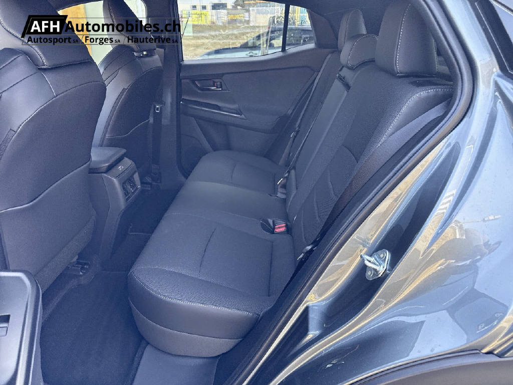 TOYOTA C-HR+ Style AWD-image-14