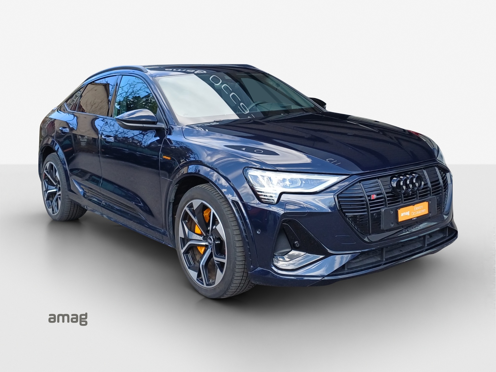 AUDI e-tron S Sportback quattro-image-6