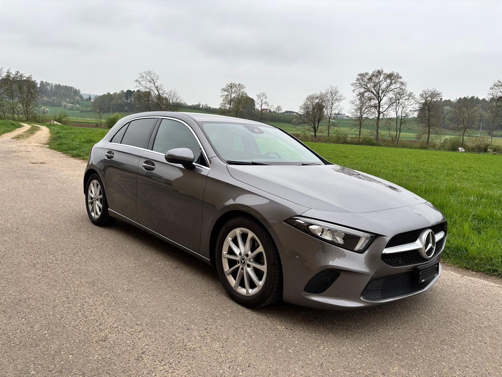 MERCEDES-BENZ A 180 d-image-6