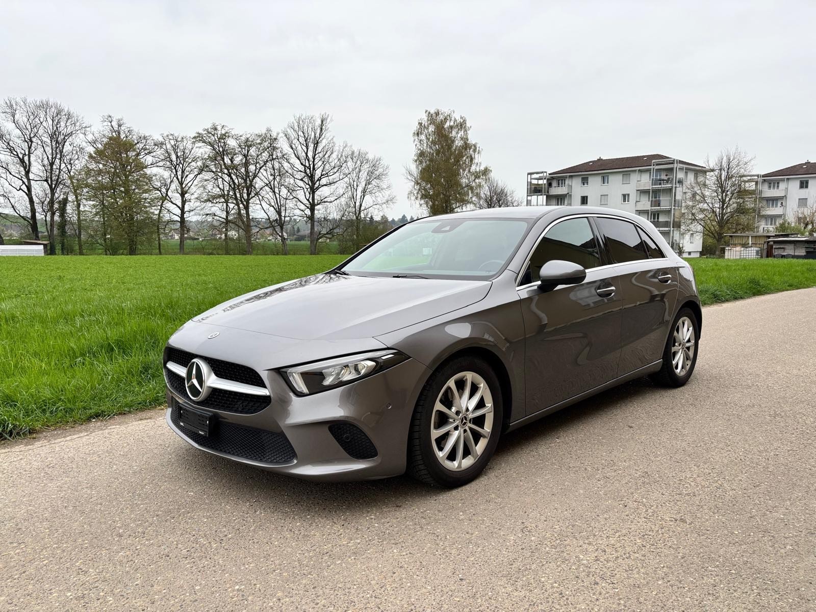 MERCEDES-BENZ A 180 d-image-5
