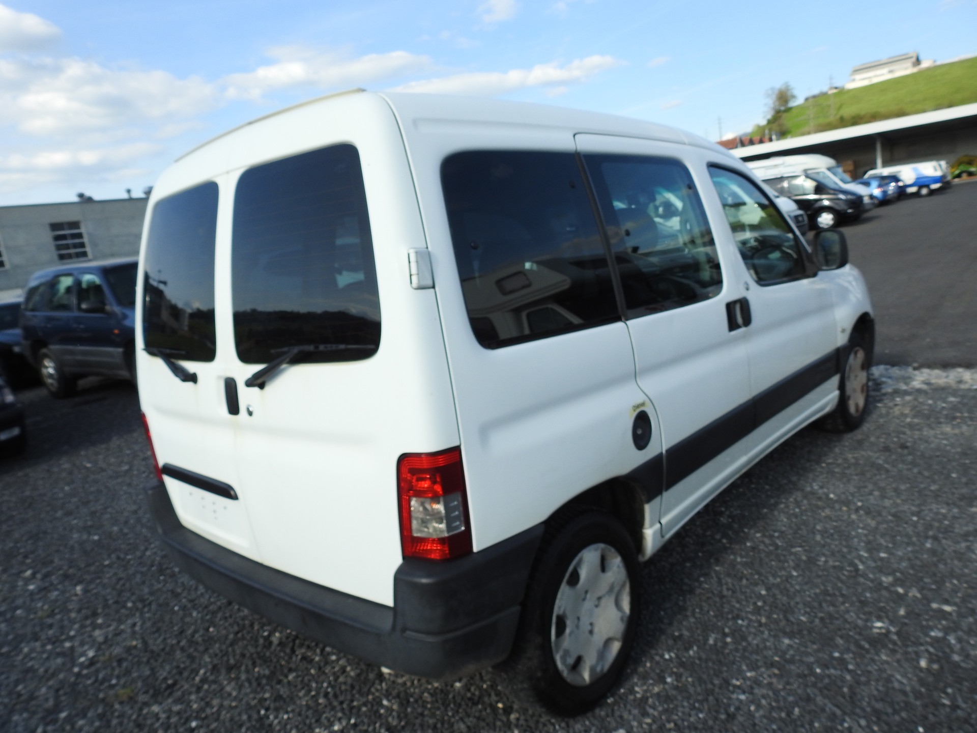 CITROEN Berlingo 1.6 HDi-image-6