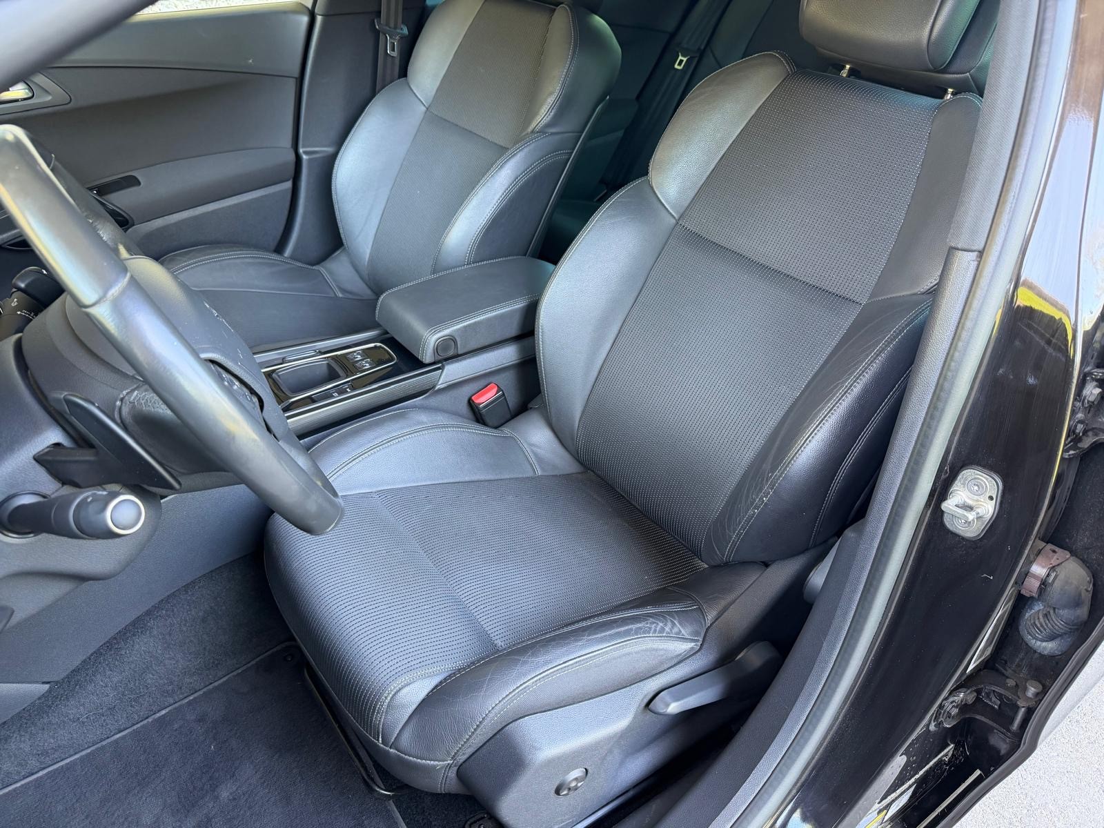 PEUGEOT 508 SW 2.0 HDI Style Automatic-image-7