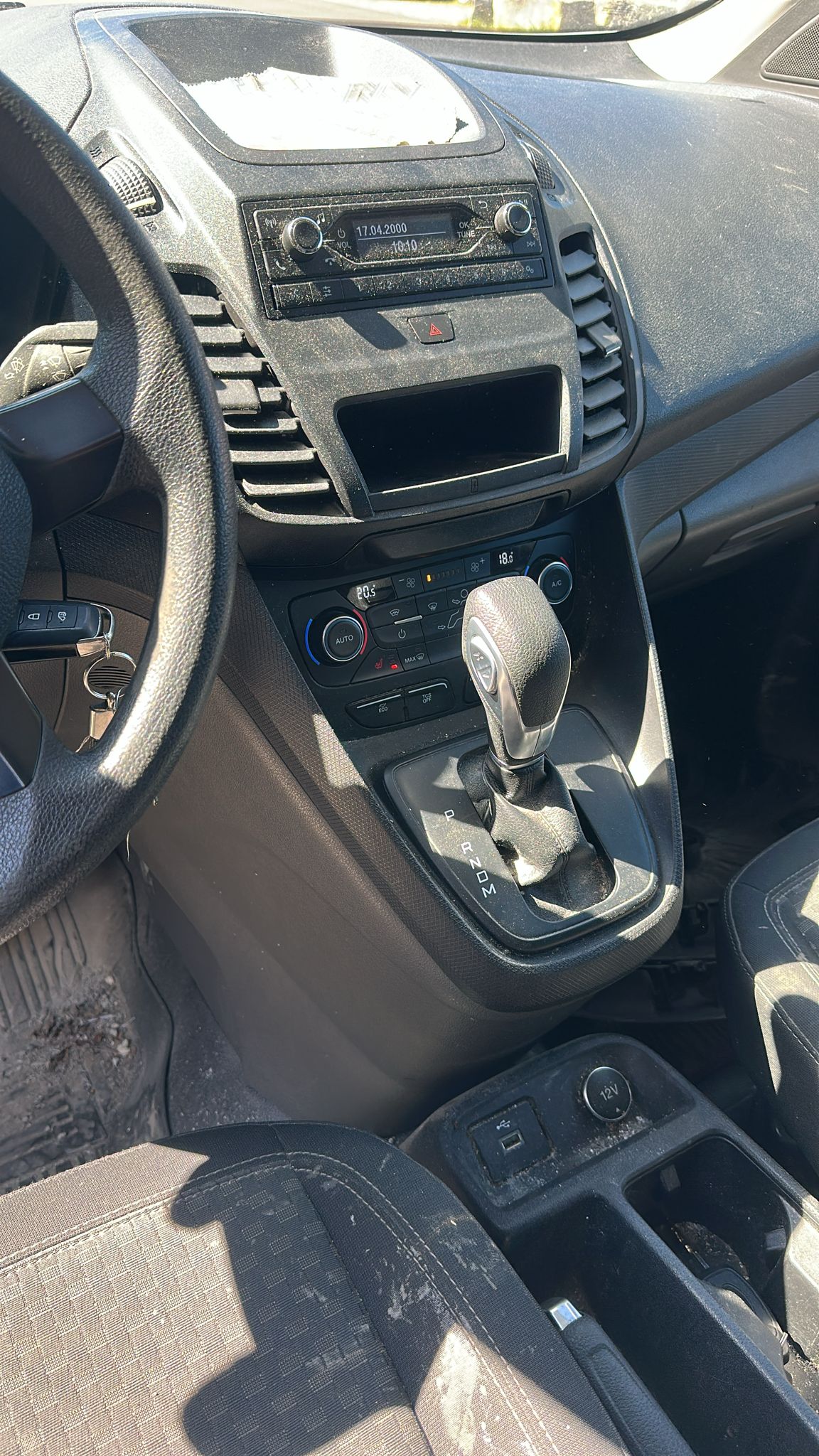 FORD Transit Connect Van T210 1.5 Eco Blue Ambiente A-image-8