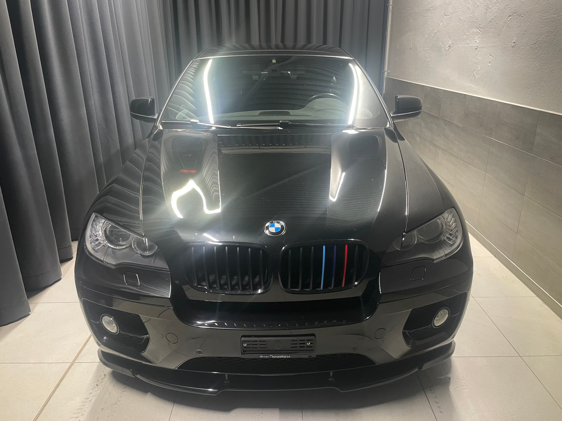 BMW X6 xDrive 40d Steptronic (21)-image-1