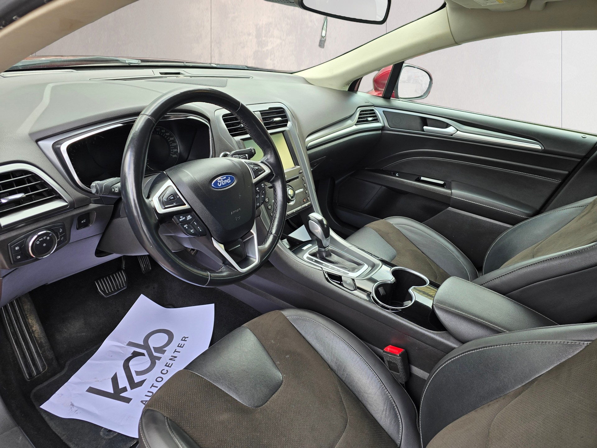 FORD Mondeo 2.0 TDCi Titanium AWD PowerShift-image-19