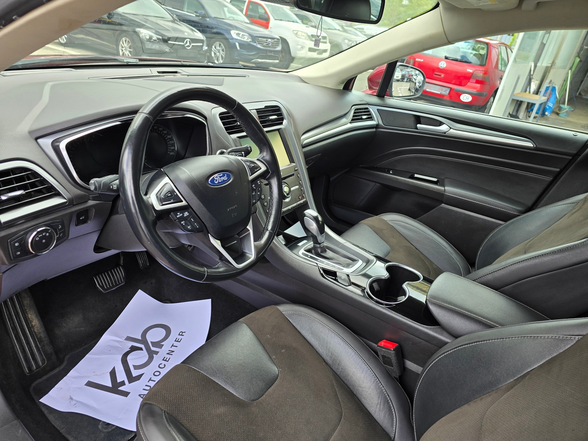 FORD Mondeo 2.0 TDCi Titanium AWD PowerShift-image-15