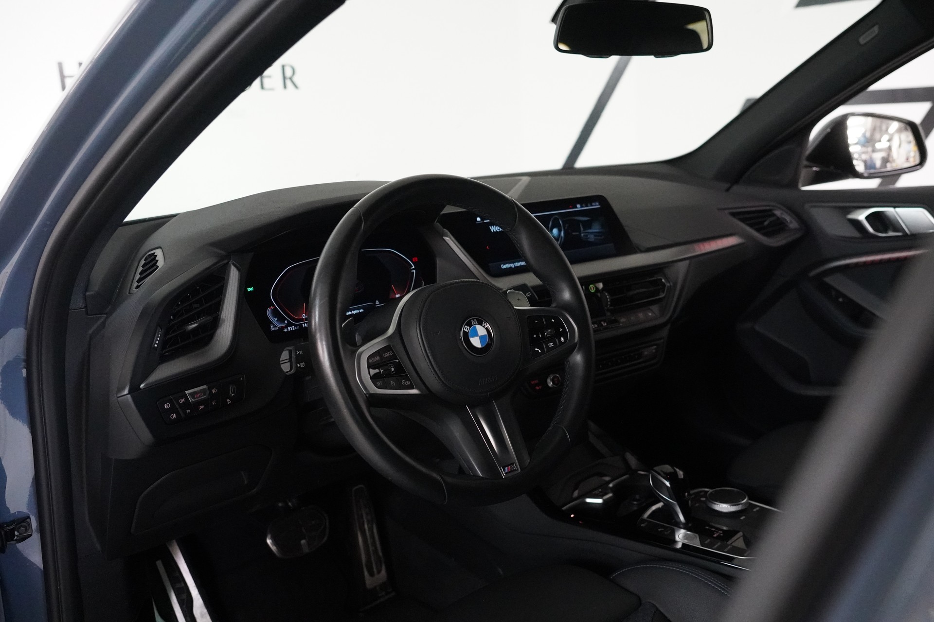 BMW 120d xDrive Steptronic M Sport-image-22