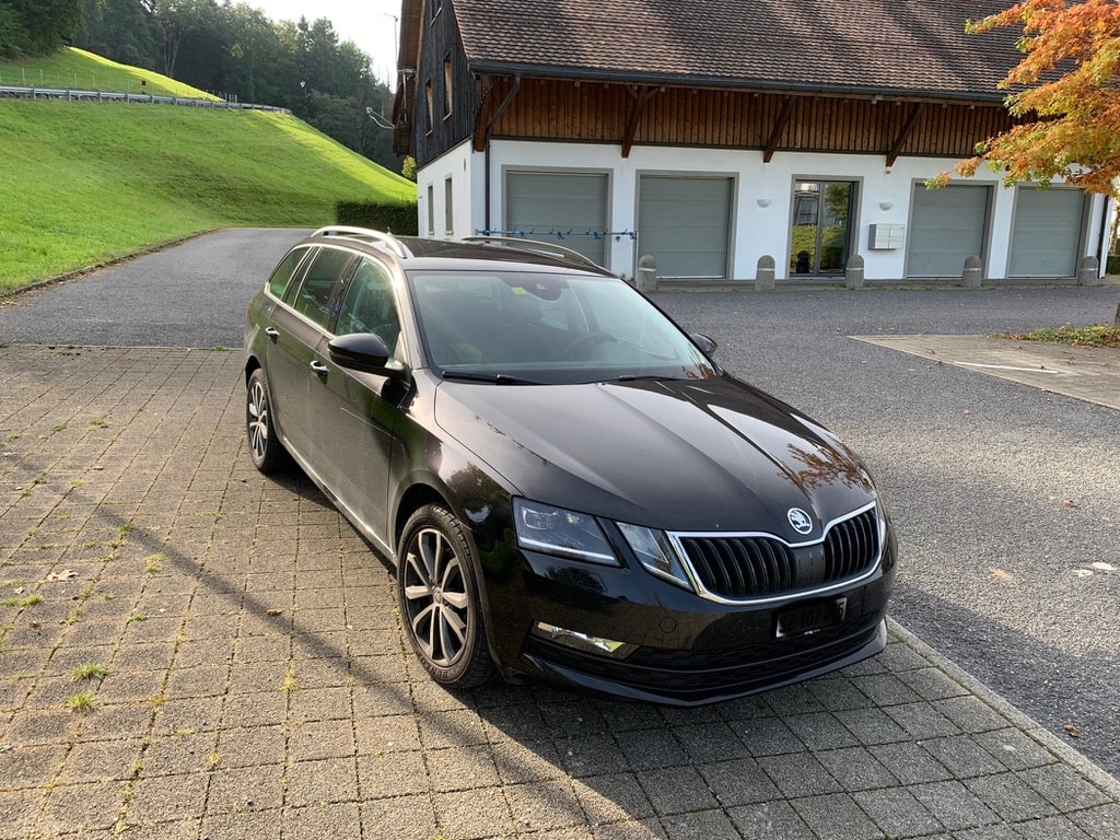 SKODA 2.0 TDI 184 Soleil 4x4 DSG-image-2