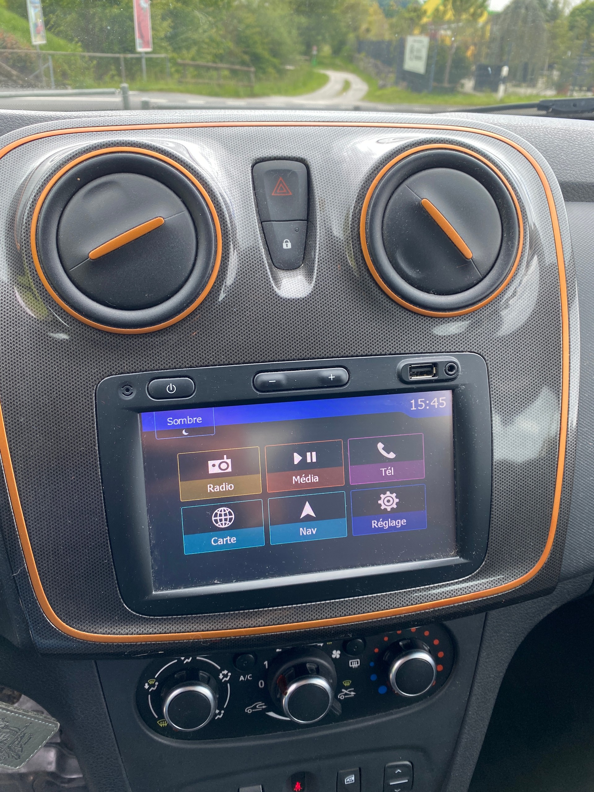 DACIA Logan MCV 0.9 Stepway-image-8