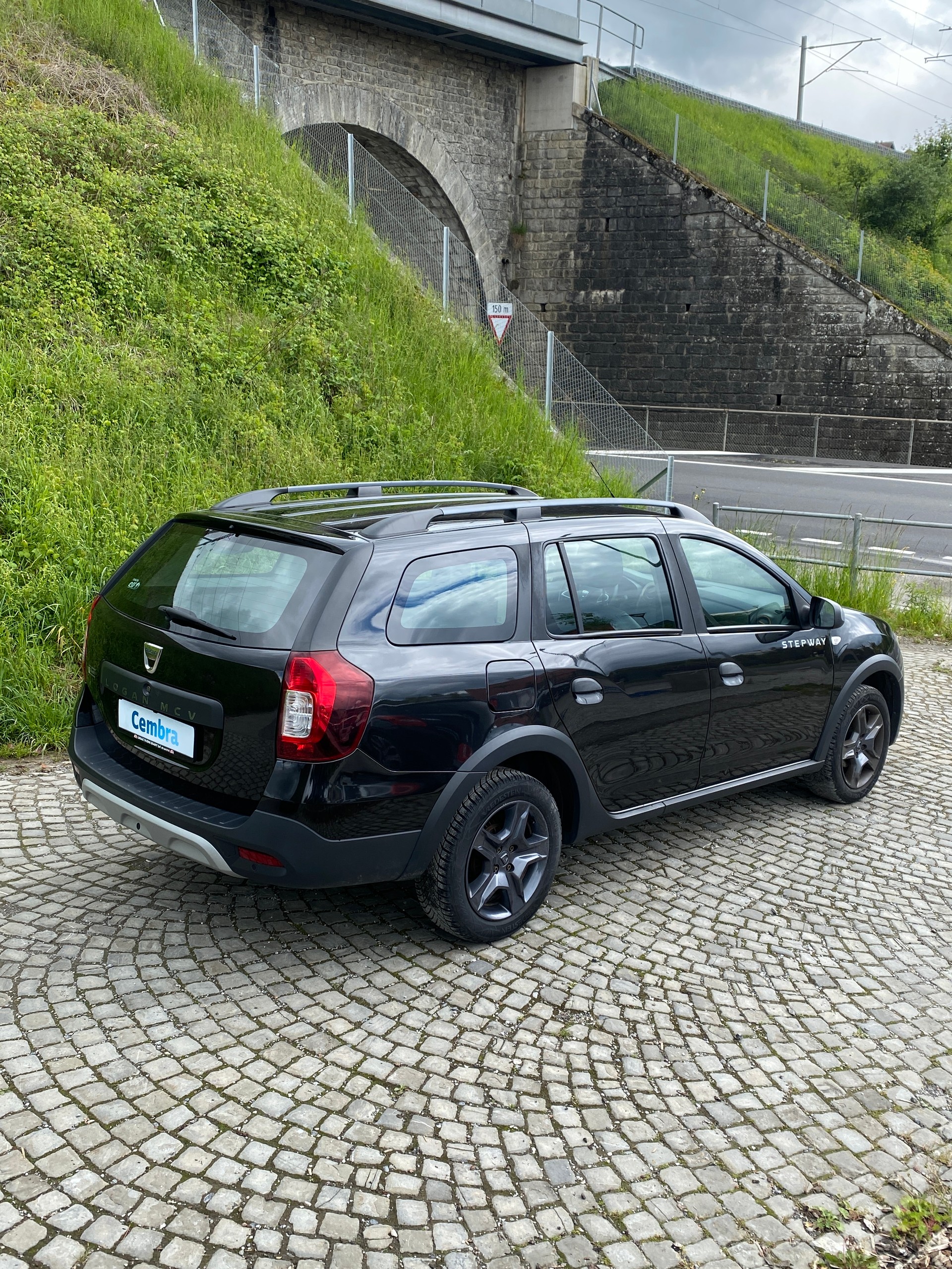DACIA Logan MCV 0.9 Stepway-showroom-element-3