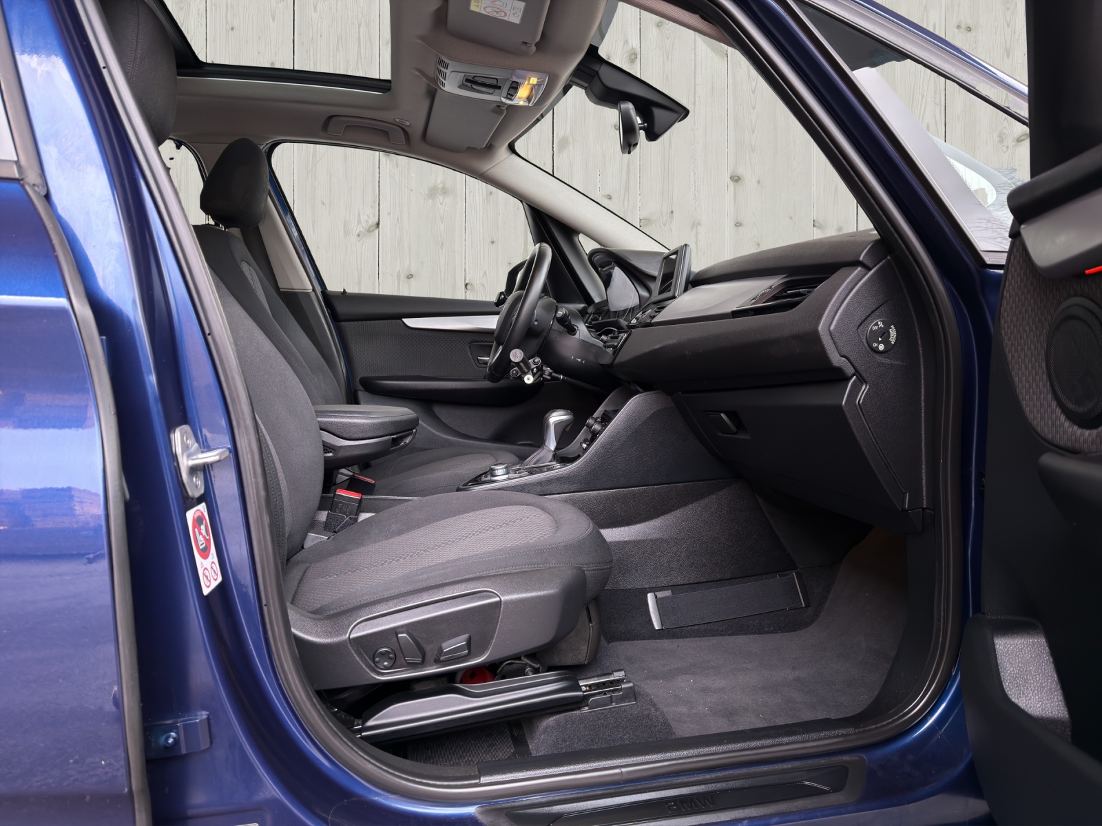 BMW 218i Active Tourer Luxury Line Steptronic-image-12