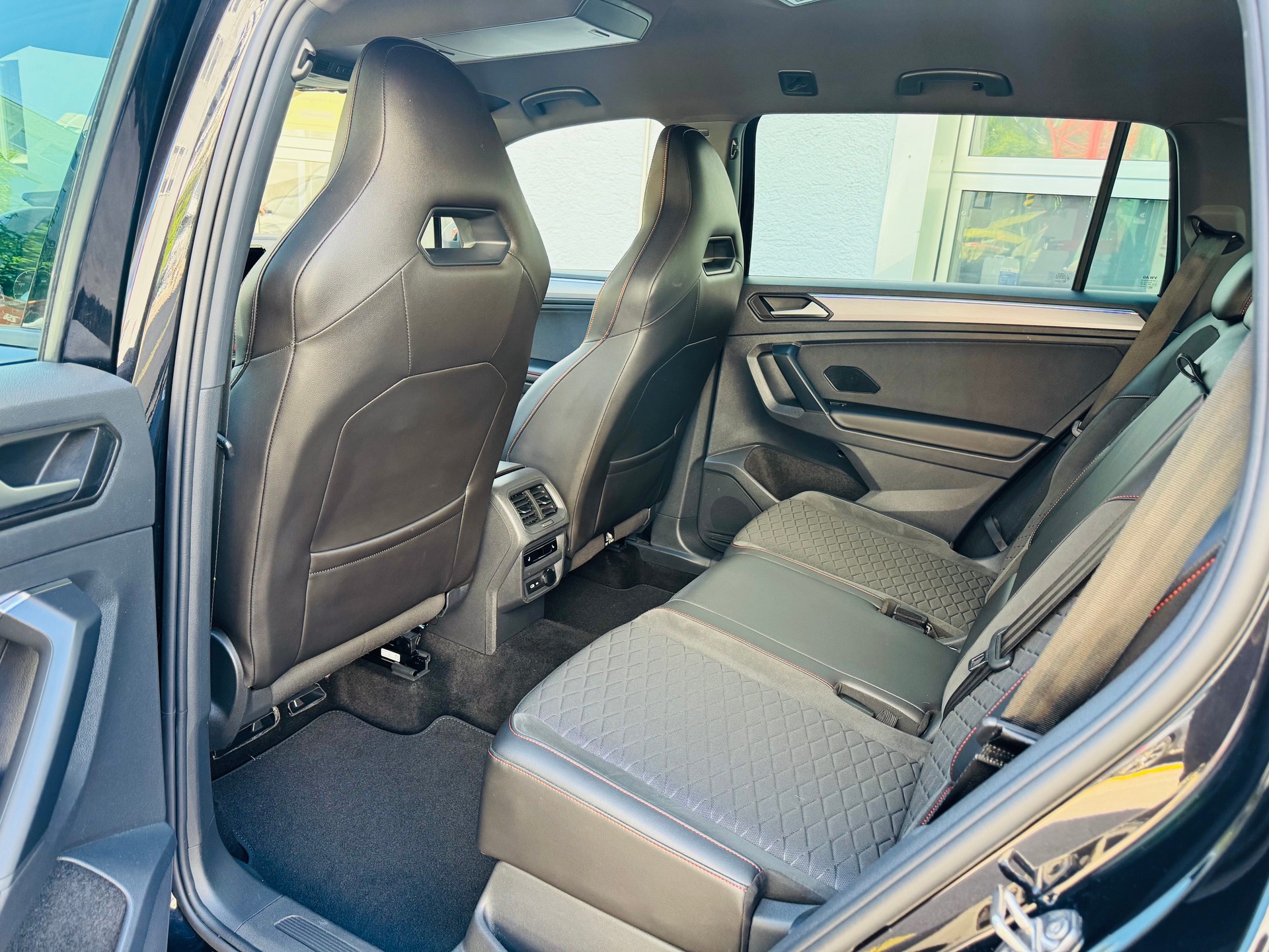 SEAT Tarraco 2.0 TDI CR Move FR 4Drive DSG-image-8