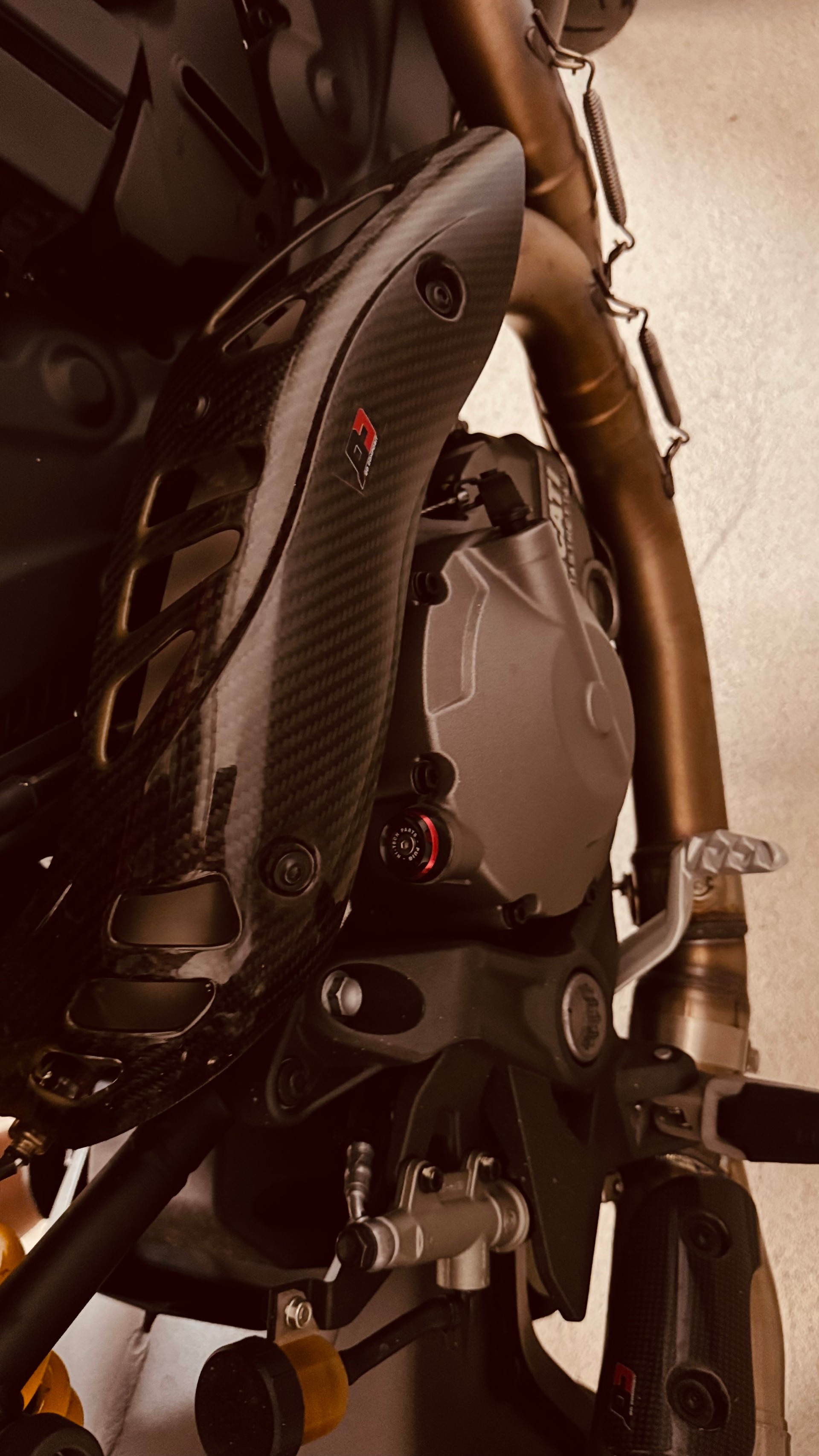 DUCATI Monster 821-image-5