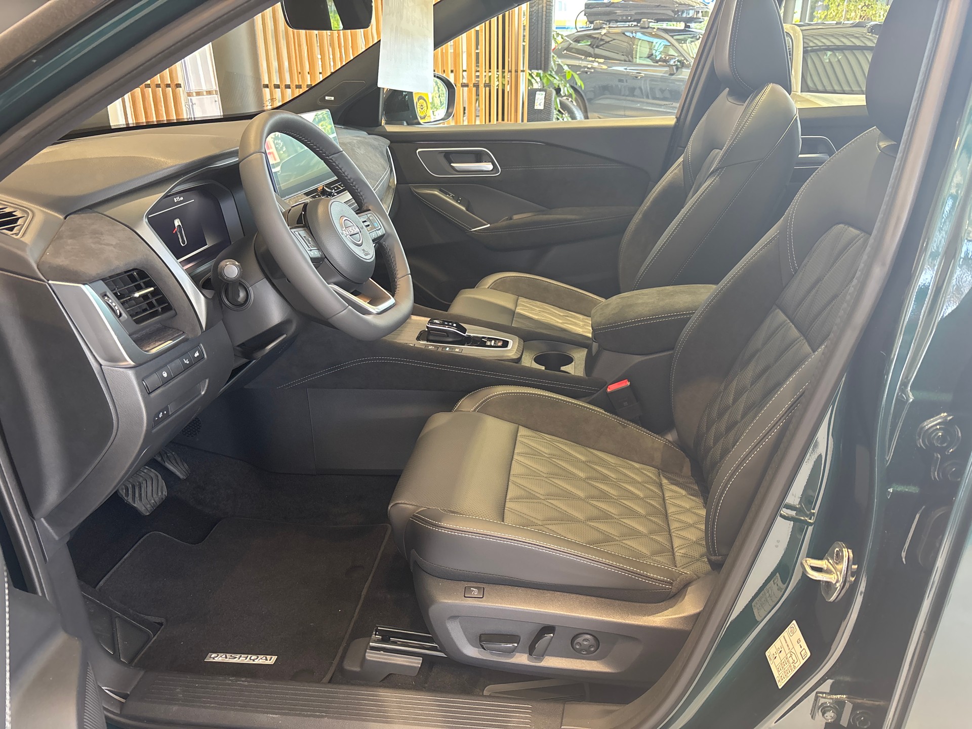 NISSAN Qashqai 1.5 VC-T e-Power Tekna+-image-10