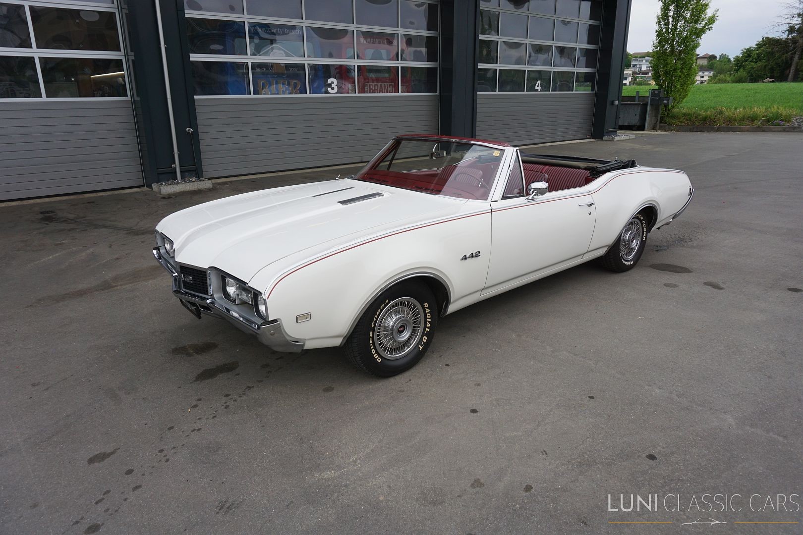 OLDSMOBILE 442 Convertible