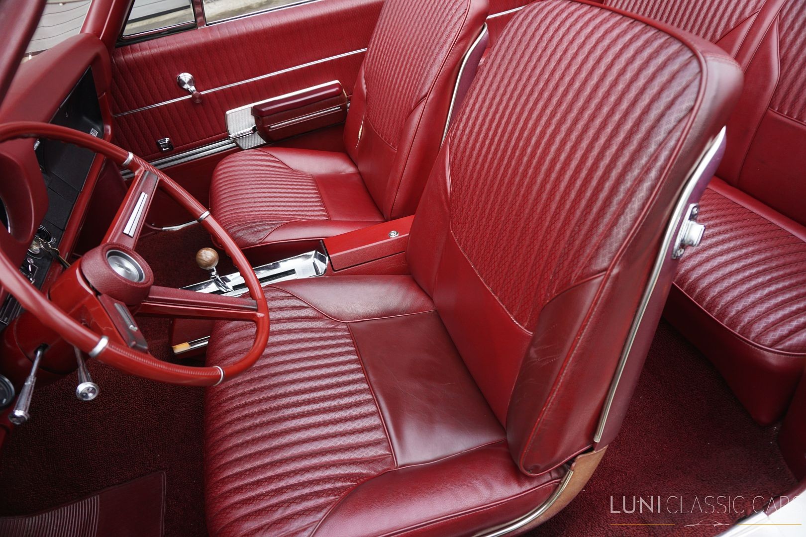 OLDSMOBILE 442 Convertible-image-23