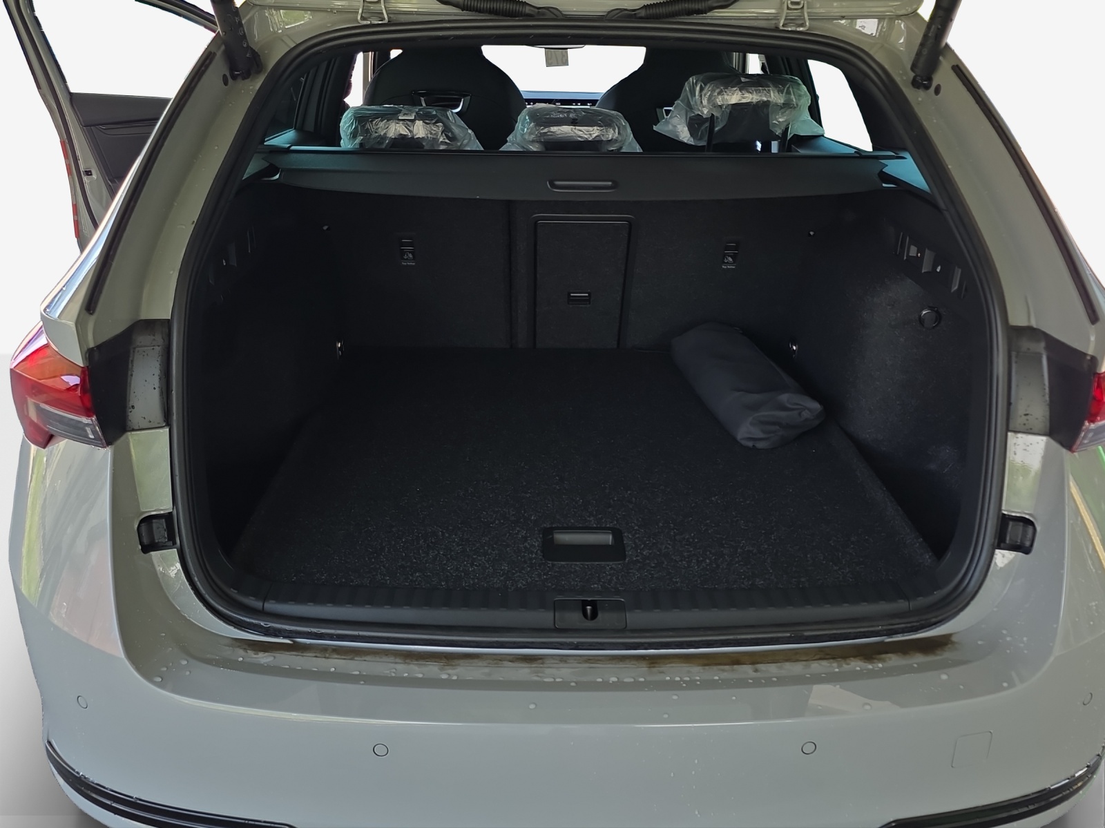 SKODA Octavia Combi 2.0 TSI DSG Dynamic 4x4-image-12