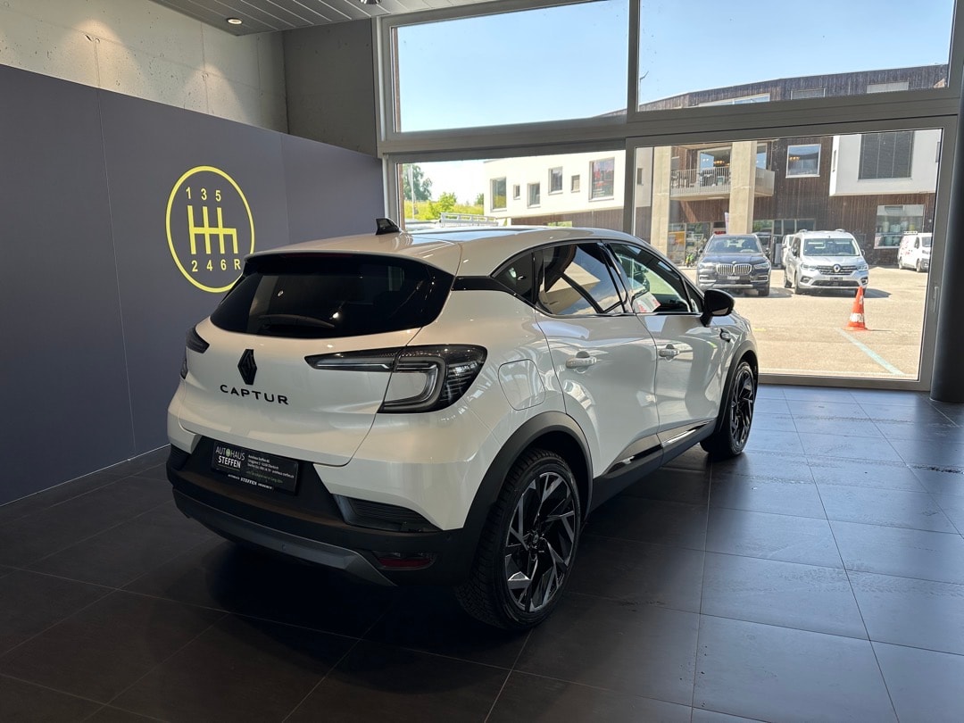 RENAULT Captur 1.3 TCe Esprit Alpine EDC-image-8