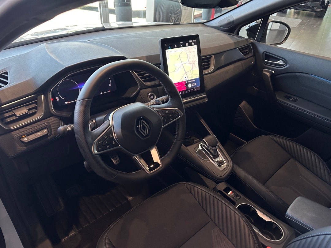 RENAULT Captur 1.3 TCe Esprit Alpine EDC-image-10