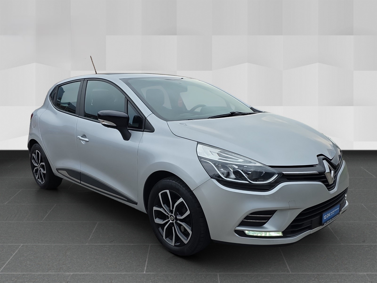 RENAULT Clio 0.9 12V Intens-image-2