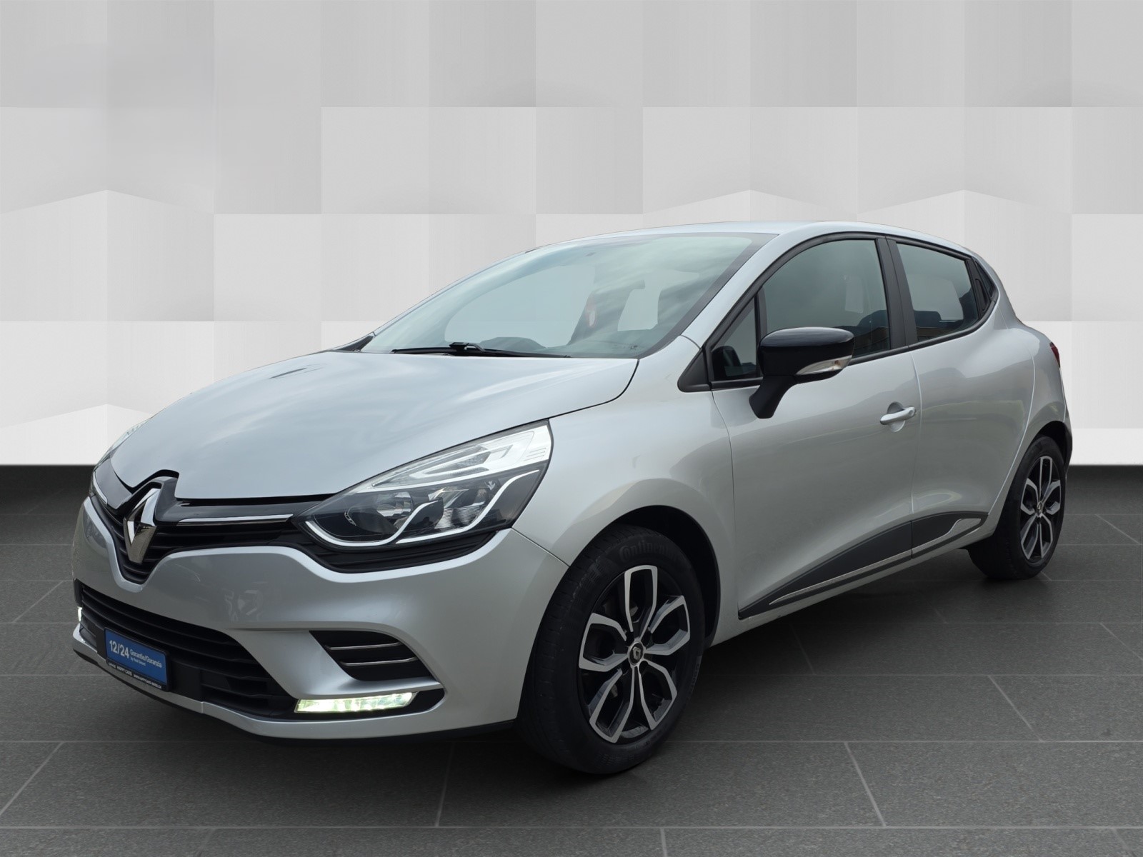 RENAULT Clio 0.9 12V Intens-image-0