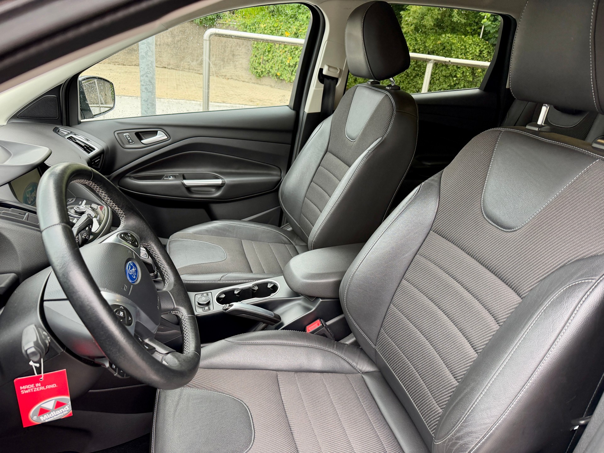 FORD Kuga 2.0 TDCi Titanium 4WD PowerShift-image-8
