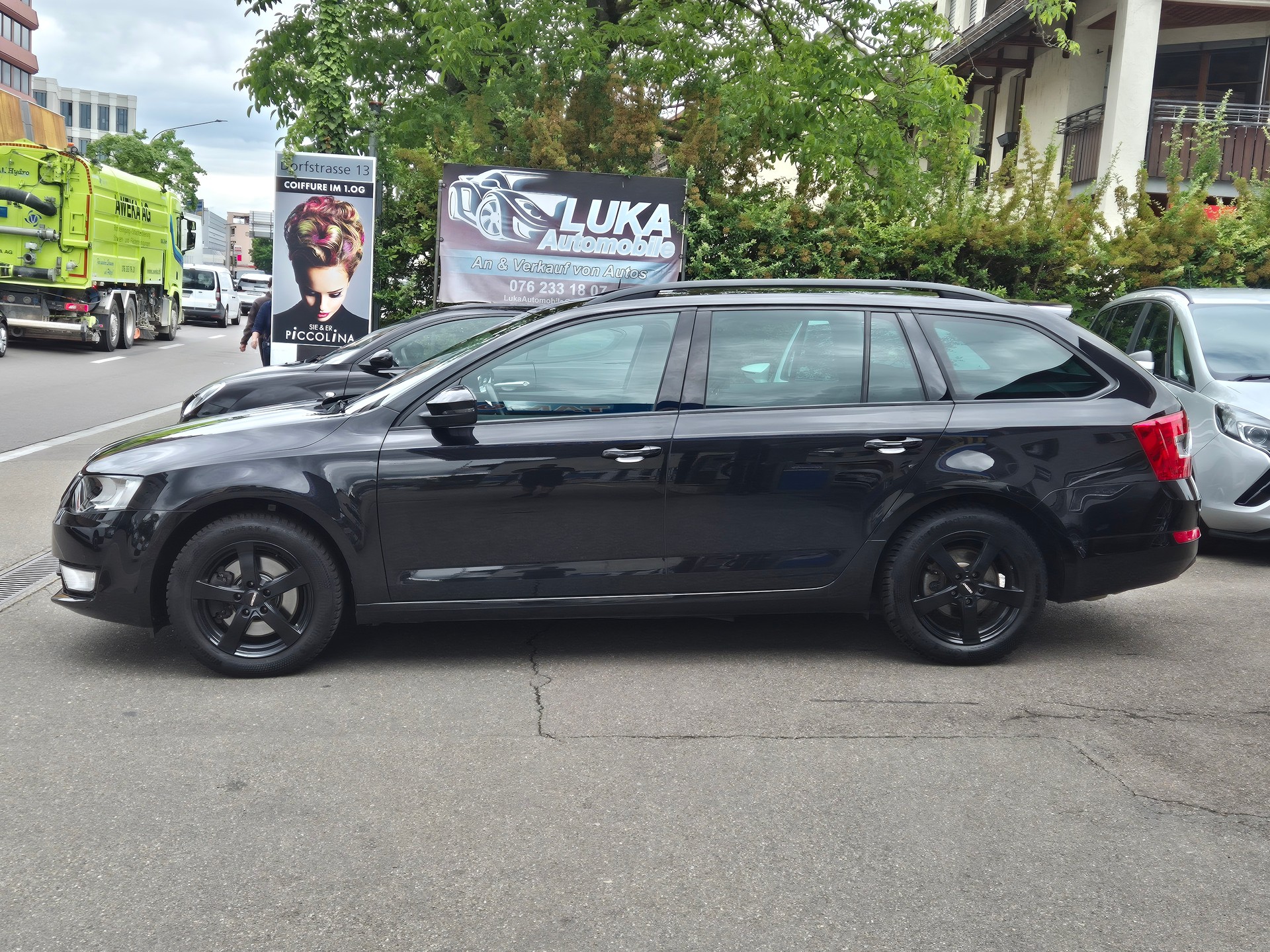 SKODA Octavia Combi 1.8 TSI Elegance-image-1
